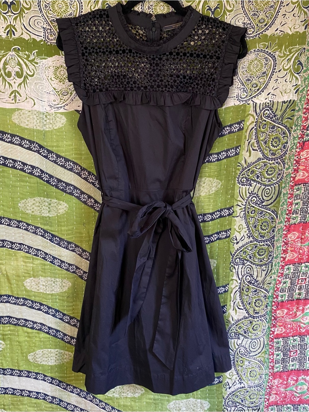NWOT Maxsport Black Sleeveless Lace Eyelet Trimmed Poplin Mini Dress Size Large
